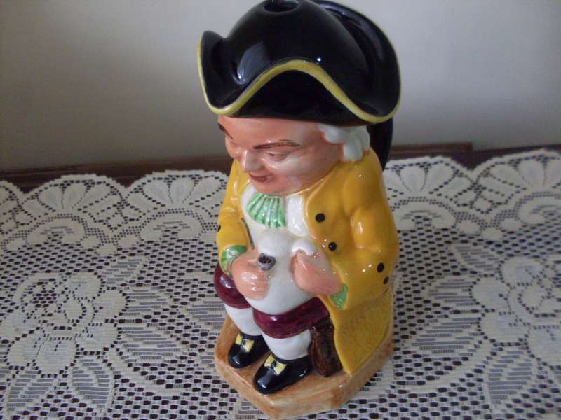 RARE CLASSIC TOBY STYLE MUG SHAPED TABLE LAMP BASE...YELLOW JACKET...MARKINGS RUBBED