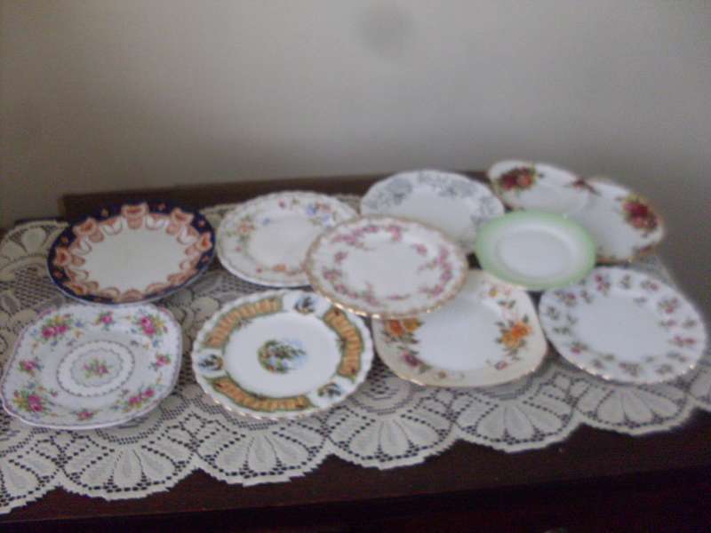 1O X VARIOUS ROYAL ALBERT REPLACEMENT SIDE PLATES