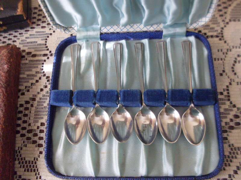 5 X VARIOUS BOXED BONE HANDLE+  EPNS + STAINLESS STEEL ETC ETC