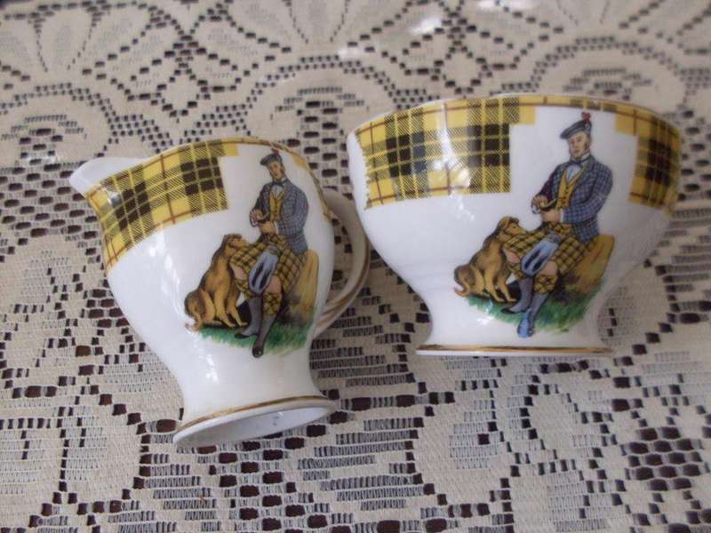 BONNIE SCOTLAND SCOTTISH CLAN MACLEOD MILKJUG  SUGARBOWL