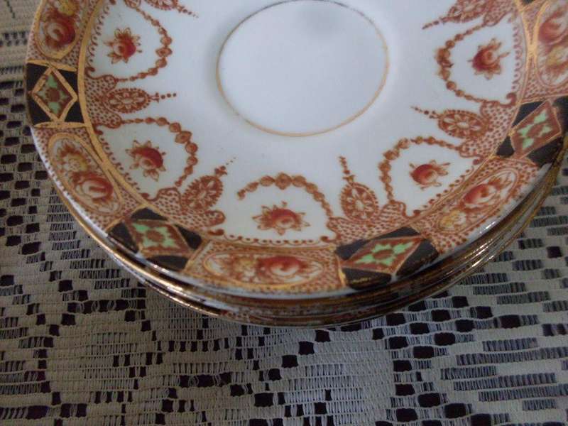 VINTAGE ROYAL ALBERT 21 PIECE LOVAIN PATTERN TEASET...SEE DESCRIPTION