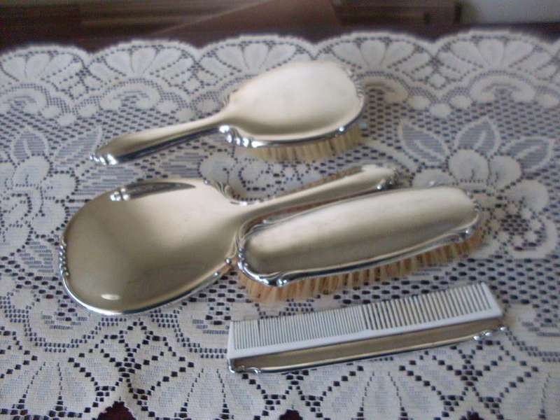 4 PIECE VINTAGE SILVER PLATED BRUSH SET..SEE DESCRIPTION