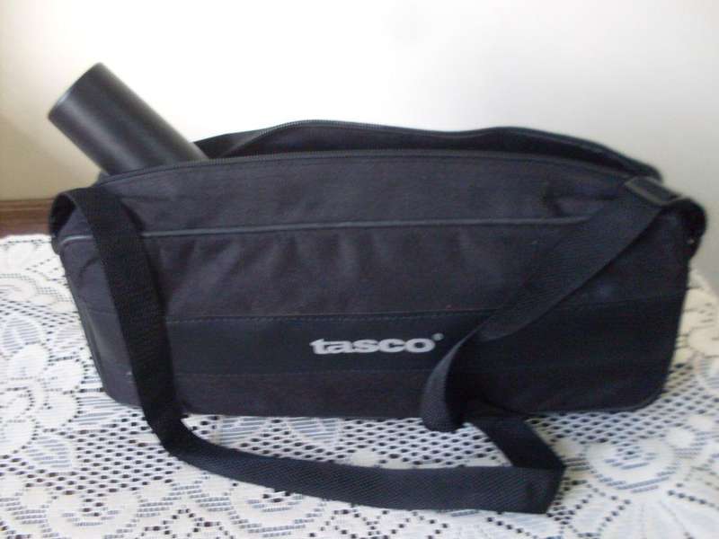 TASCO SPOTTING SCOPE 20 X 40 X 60 WITH TRIPOD AND SOFT CASE...