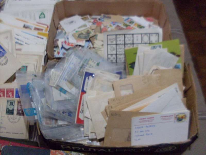 12.2 KG OF MIX WORLD STAMPS ON /OFF PAPER/MONEY BAGS/ENVELOPES  ..ALBUMS/FDCS AND MORE