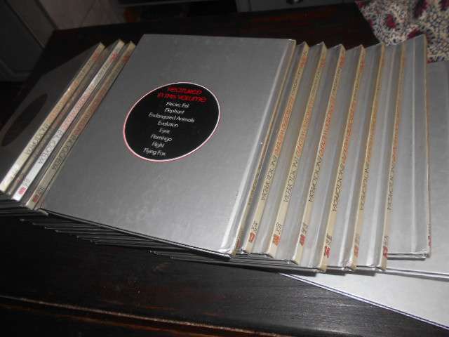 FULL SET OF  1 - 24  ILLUSTRATED WILDLIFE ENCYCLOPEDIA -The new illus Funk & Wagnalls