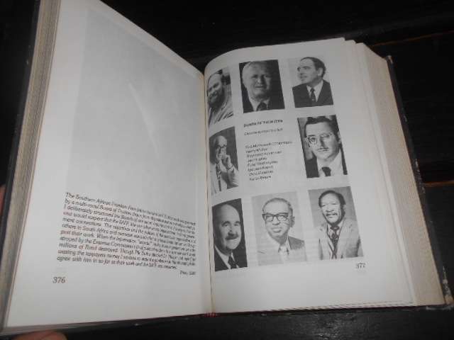 ESCHEL RHOODIE - THE REAL INFORMATION SCANDAL - ORBIS 1983