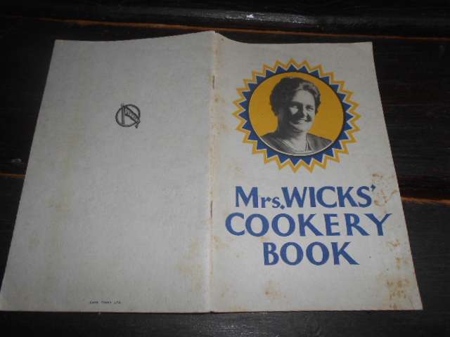 Mrs. Wicks cookery book - Shell Company softback by Shell Company