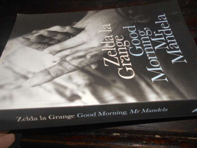 Good morning Mr Mandela - Zelda la Grange Penguin illus 1st ed softback 2014