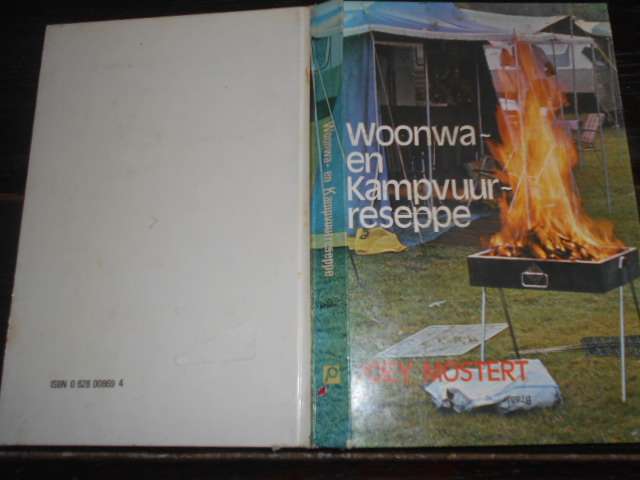 Woonwa en Kampvuur Reseppe by Joey Mostert 1975 1ste ed
