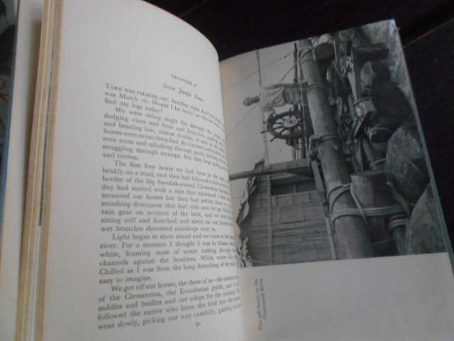 the Epic Voyage of the Seven Little Sisters - William Willis - Hutchinson 1955 illus