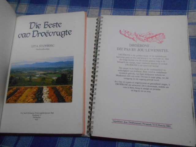 2 boeke - Beste van droevrugte Stofberg & Bone Kaleideskoop geillus resepteboeke