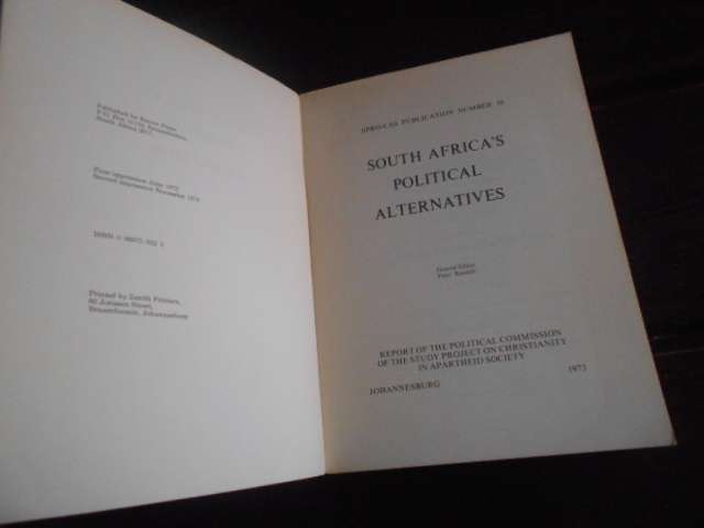 Peter Randall - South Africa's Political Alternatives -  APRO-CAS REPORT 1974 - PUBLICATION NO 10