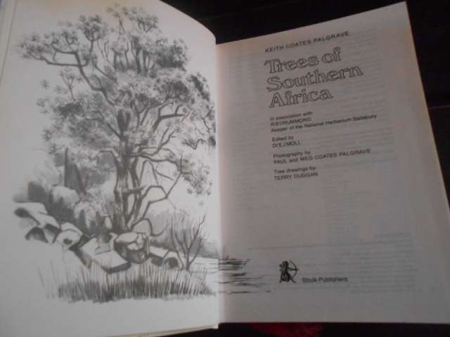 TREES OF SOUTHERN AFRICA - 2ND ED. Keith Coates Palgrave - Tree drawings Terry Duggan