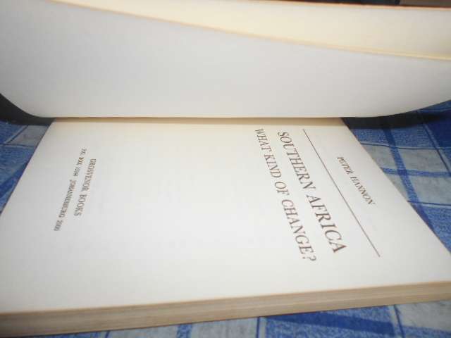 Peter Hannon - Southern Africa what kind of  change - 1977 Grosvernor softback