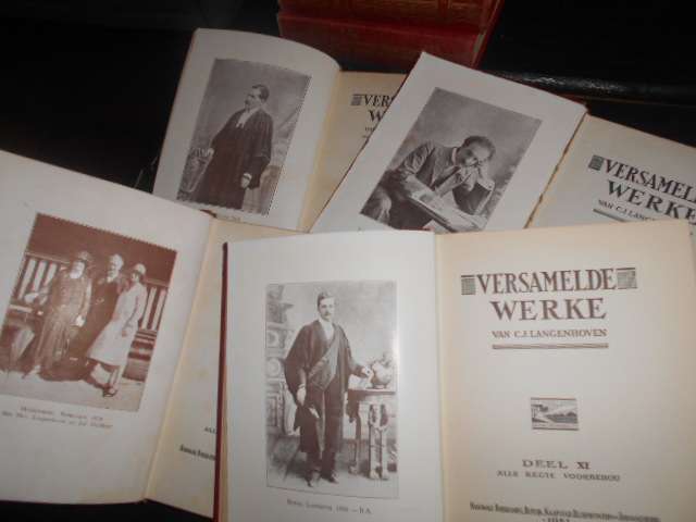 Agt Versamelde Werke boeke van Langenhoven Nasionale Boekhandel 1950 - 1956
