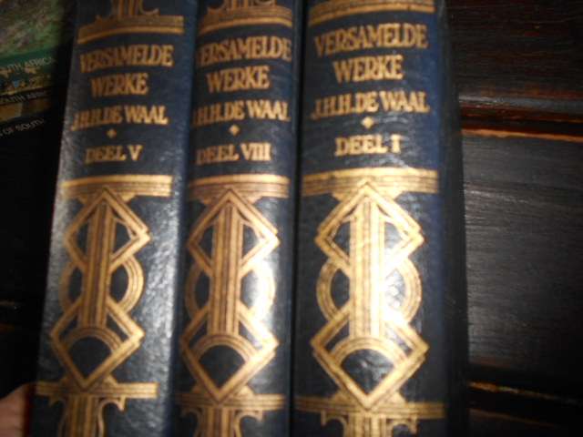 Versamelde Werke 3 van 8 boeke  JHH De Waal - Taalstryd, Eksentrieke Essie,  DC de Waal