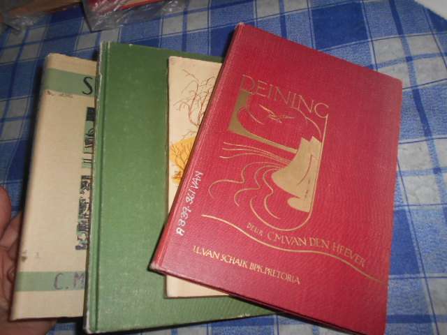 4 CM van den Heever boeke - KROMBURG,  LAAT VRUGTE,  SOMER