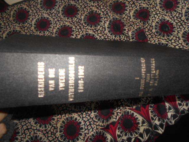Geskiedenis van Tweede Vryheidsoorlog in Suid-Afrika, 1899-1902  VOLUME 1 BOEREOFFEN