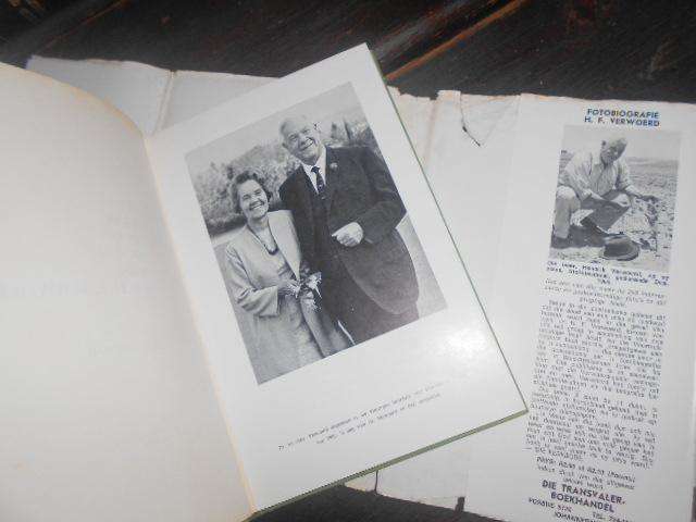 Fred Barnard - 13 jaar in die skadu van Dr. H.F. VERWOERD Autographed 1967