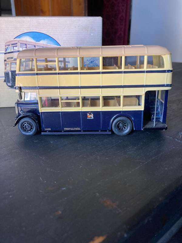 GUY ARAB BUS BY CORGI 1:50 SCALE WITH BOX
