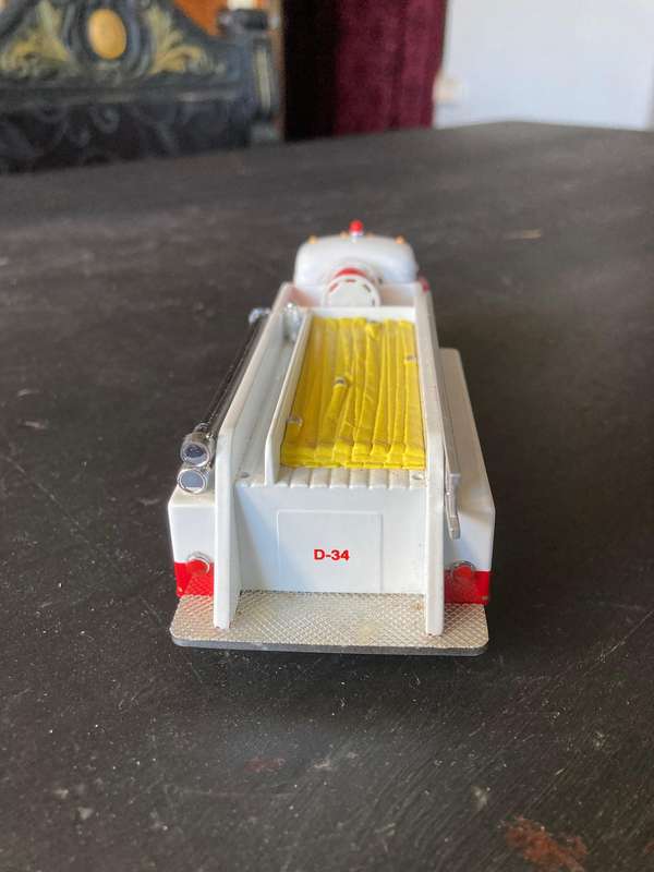 MACK B SERIES FIRE TRUCK BY CORGI 1:50 SCALE