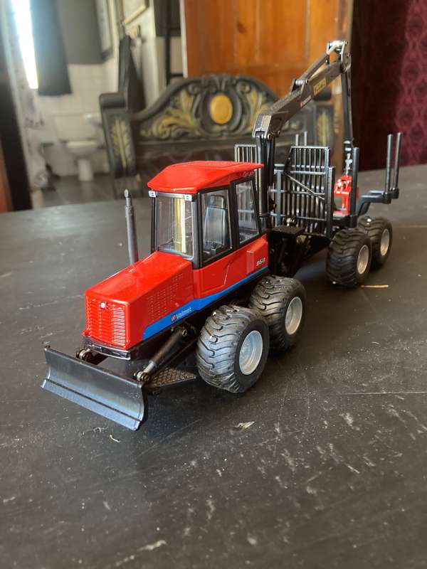VALMET LOGGER BY JOAL 1:35 SCALE