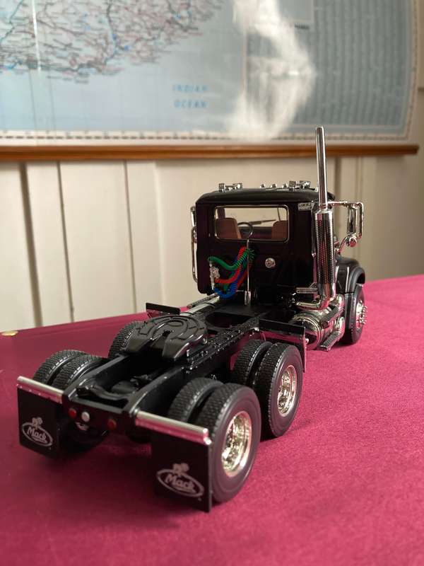 MACK TRUCK AND TRAILER BY FIRST GEAR 1:34 SCALE WITH LOAD