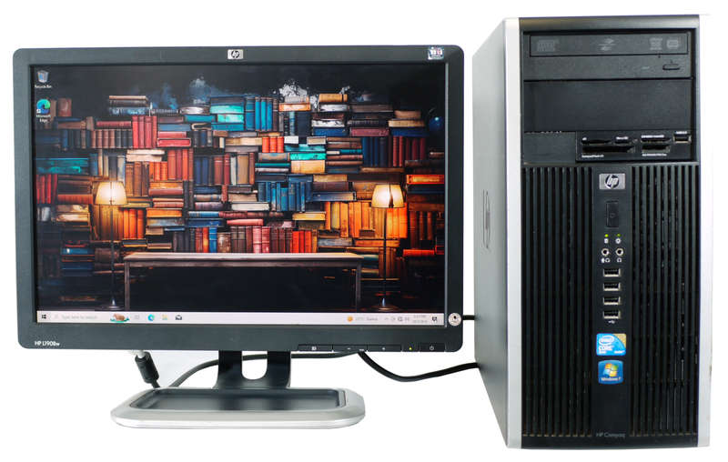 Desktop Computer great for school works, 19" Monitor with speakers, mouse and keyboard, and WIFI