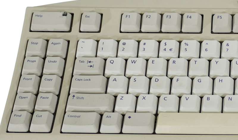Vintage Mouse and Keyboard - Sun Model: Type 6 -- 8-pin Mini DIN