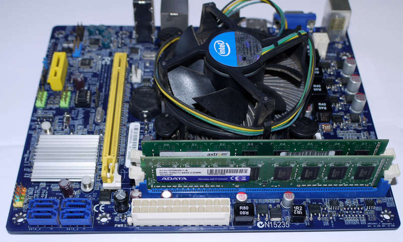 CPU, Motherboard, Ram Combo - Foxconn H61MXE /-S/-V/-K,  i3 3240 @ 3.40GHz, 8GB DDR3, LGA1155