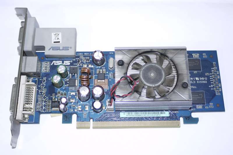 Old AT Computer [ not powering on]