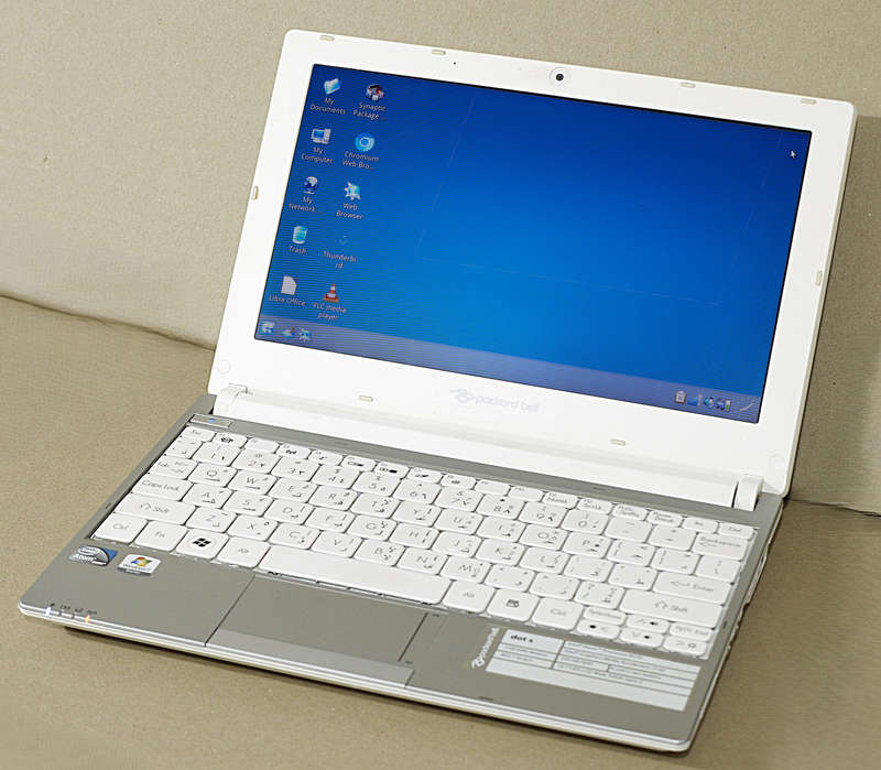 White Mini Laptop - Intel Atom Processor N550 @ 1.50Ghz, 2GB RAM, 149GB HDD [LINUX OPERATING SYSTEM]