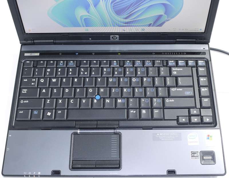 HP Compaq 6910p Laptop - Intel Core 2 Duo T7300 @ 2.00 GHz, 3GB RAM,  500GB HDD