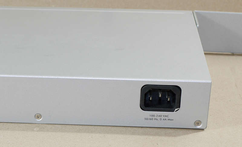 ZyXEL ES-124P 24-Port Desktop Ethernet Switch Specifications