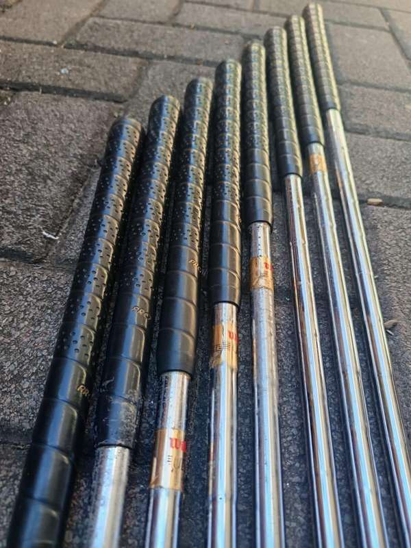 WILSON 1200 GEAR EFFECT RADIUS SOLE SET OF IRONS R Flex - FULL SET