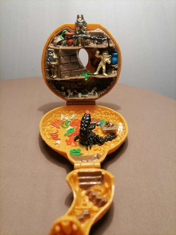 3 X MIGHTY MAX PLAYSETS