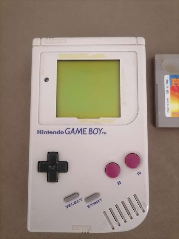 Nintendo Game Boy 1989 - Model No: DMG-01 - MADE IN JAPAN - GAME F1-RACE - 100% WORKING