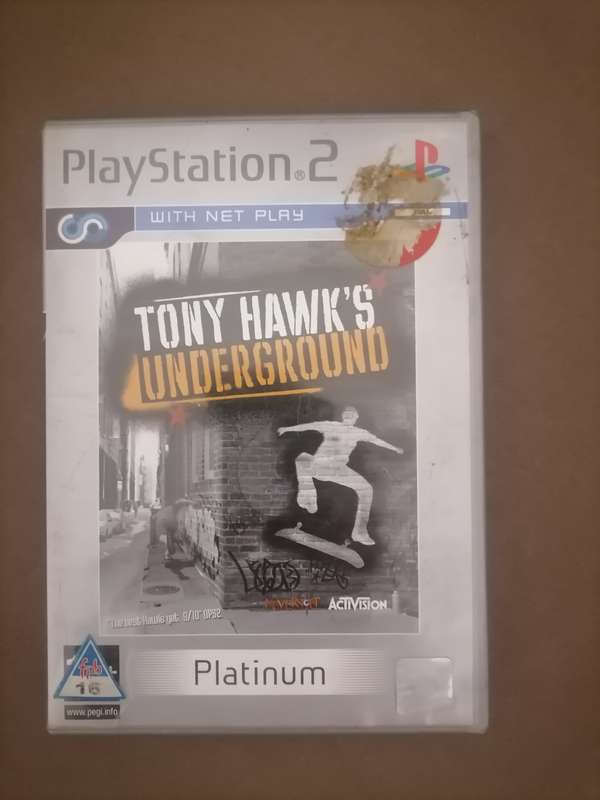 Tony Hawk Underground [Platinum] PAL Playstation 2 - WITH BOOKLET - NEAR MINT