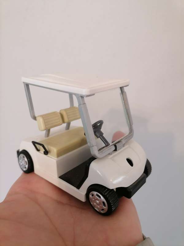 Golf Smoking Set - SUPER Heavy - Car made from Die Cast Lighter working needs gas