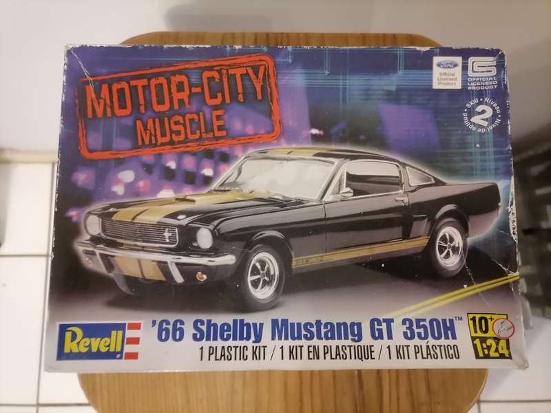 '66 Shelby Mustang GT 350H - Revell 1:24 - COMPLETE - LIKE NEW