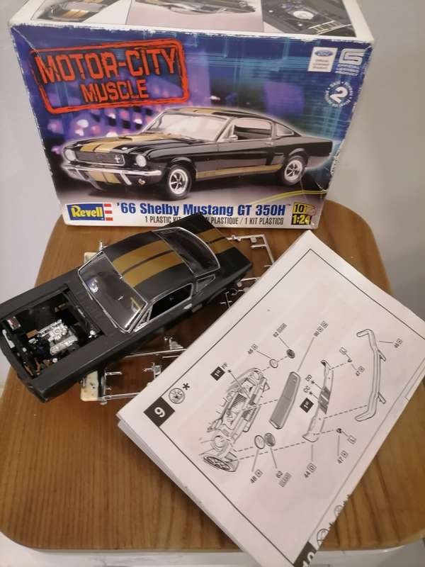 '66 Shelby Mustang GT 350H - Revell 1:24 - COMPLETE - LIKE NEW