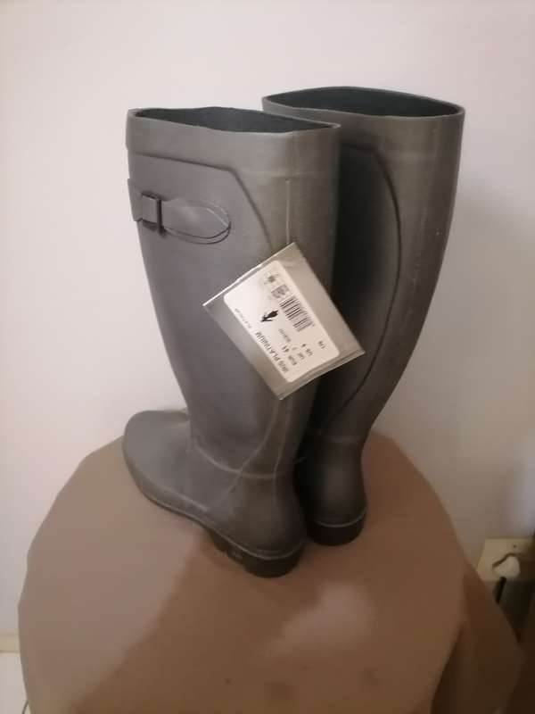 Le Chameau Women's Iris 2 Rubber Boot Platinum - EUR 41 - UK 7 - US 9 WITH TAG