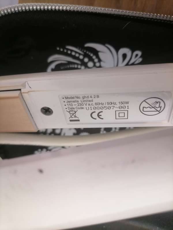 GHD 4.2 b straightener white - Limited Edition - With Heat Resistant GHD POUCH - WORKING