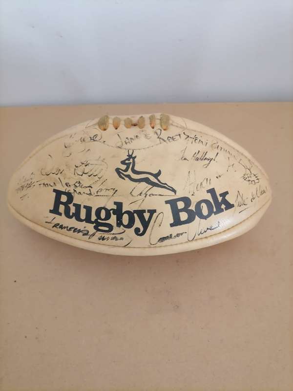 GENUINE LEATHER SPRINGBOK RUGBY BALL SIGNED ( RUGBY BOK) - FULL Size