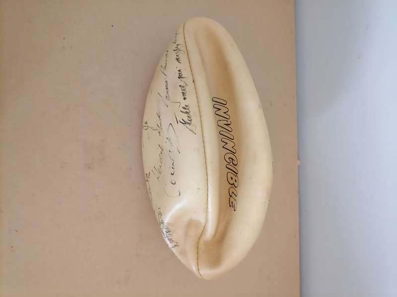 GENUINE LEATHER SPRINGBOK RUGBY BALL SIGNED ( RUGBY BOK) - FULL Size