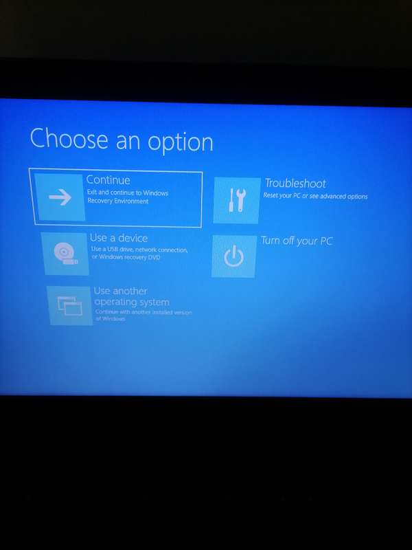 Asus vivobook x543ua-gq3338t - i3 6th or 7th Gen - ORIGINAL CHARGER - EXCELLENT CONDITION - 15,6 inc