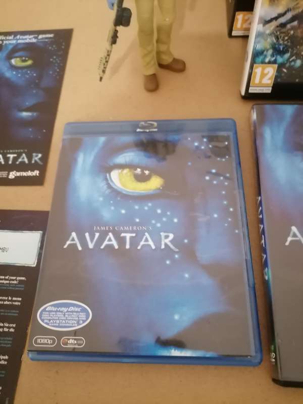 James Cameron's Avatar: The Game Collector's Edition PC Game Box Set with Figurine, Game More