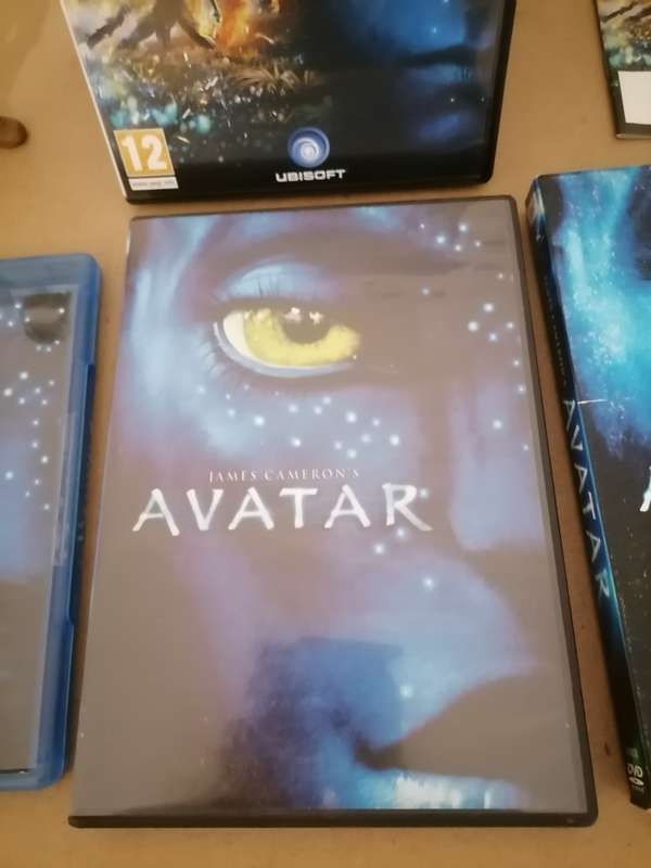 James Cameron's Avatar: The Game Collector's Edition PC Game Box Set with Figurine, Game More