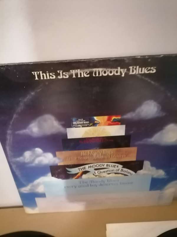 This is the Moody Blues 2 x LP - NDL. 15/16 - NEAR MINT CONDITION