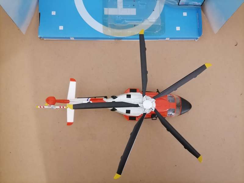 NEW RAY 1:48 Scale, Die Cast, Augusta-Westland AW139 US Coast Guard Helicopter AMAZING